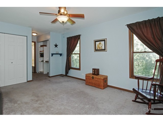 305 Bayberry Dr, Algonquin, IL 60102 photo 12