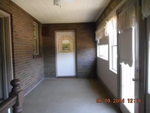 1703 8th St, Peru, IL 61354 photo 7