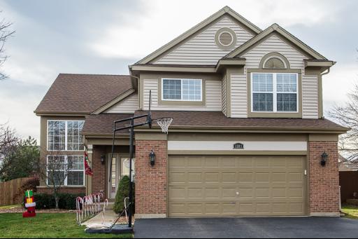 1381 Newcastle Ln, Bartlett, IL 60103 photo 1