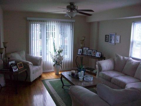 7218 W 58th Pl, Summit, IL 60501 photo 2