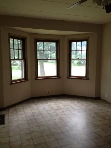 607 Main St, Mazon, IL 60444 photo 8