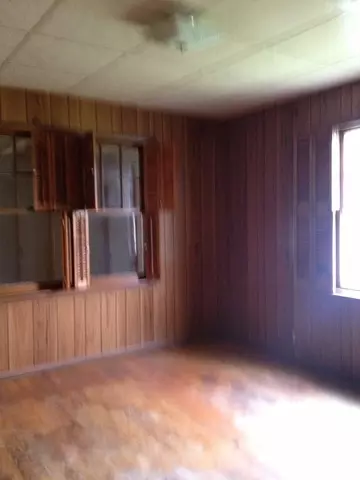 607 Main St, Mazon, IL 60444 photo 9
