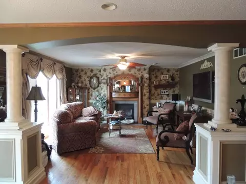 739 28th St, Peru, IL 61354 photo 13