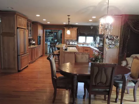 739 28th St, Peru, IL 61354 photo 17