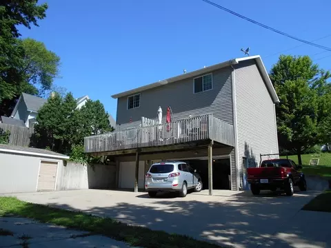 1700 1st St, Peru, IL 61354 photo 2