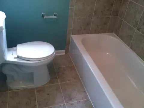 429 Lakelawn Blvd, Aurora, IL 60506 photo 8