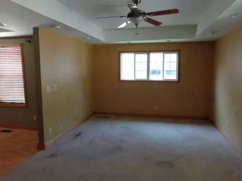 512 3rd Ave, Ottawa, IL 61350 photo 5
