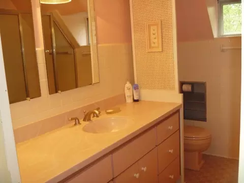 1414 Centennial Rd, Peru, IL 61354 photo 7