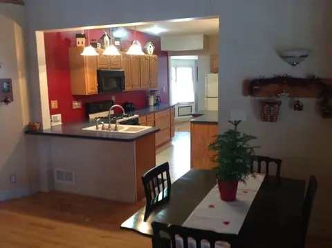803 E Center St, Ottawa, IL 61350 photo 7