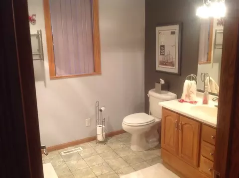 803 E Center St, Ottawa, IL 61350 photo 15
