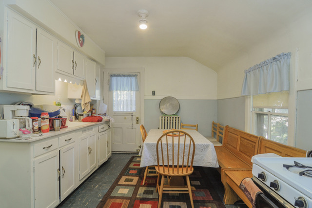 111 E Lincoln Ave, Wheaton, IL 60187 photo 18