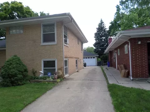 7711 45th St, Lyons, IL 60534 photo 2