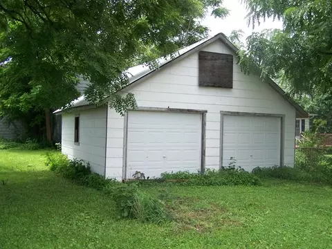 642 Illinois Ave, Ottawa, IL 61350 photo 3