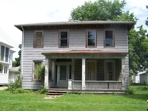 642 Illinois Ave, Ottawa, IL 61350 photo 1