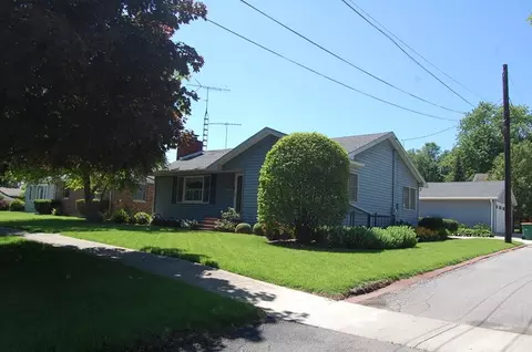543 E 10th St, Lockport, IL 60441 photo 9