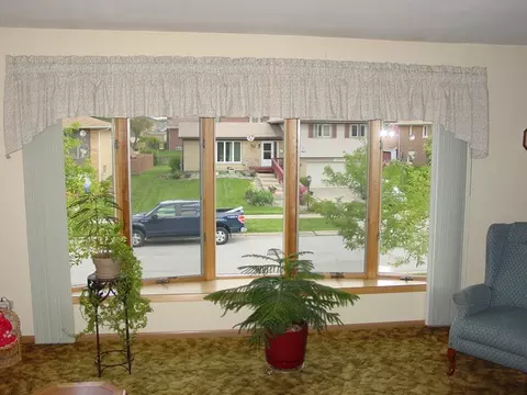 15428 Walnut Rd, Oak Forest, IL 60452 photo 10