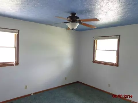 202 N 6th St, Cornell, IL 61319 photo 9
