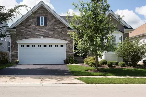 3865 Seigle Dr, Elgin, IL 60124 photo 1