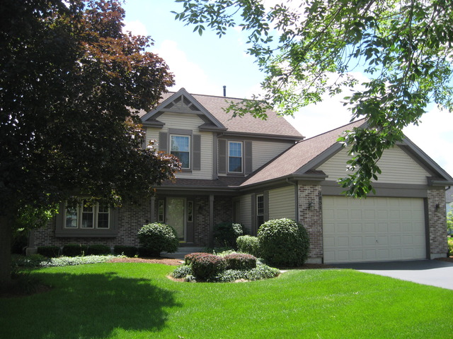 1851 Waverly Ln, Algonquin, IL 60102 photo 1