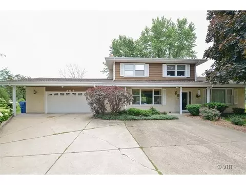 367 Birch Ct, Roselle, IL 60172 photo 1
