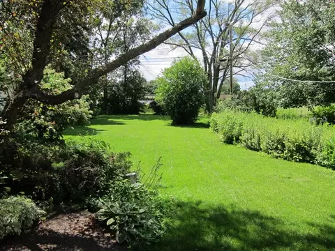150 N 3rd Ave, Des Plaines, IL 60016 photo 9