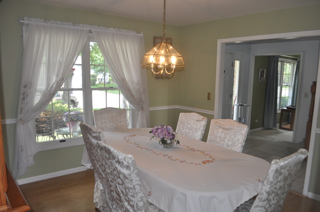 2035 Royal Blvd, Elgin, IL 60123 photo 9