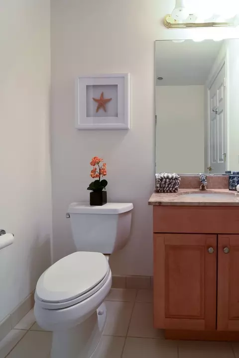 21 E Huron St #1103, Chicago, IL 60611 photo 20