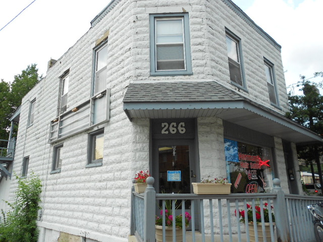 266 Dundee Ave, Elgin, IL 60120 photo 1
