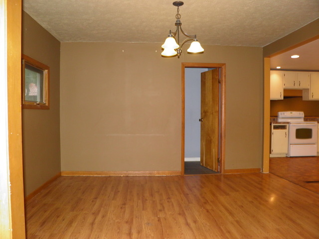 840 E Jefferson St, Morris, IL 60450 photo 7
