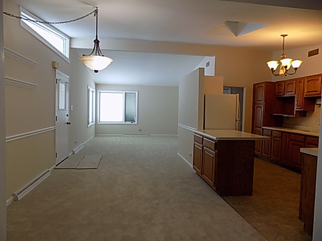 4102 Wren Ln, Rolling Meadows, IL 60008 photo 7