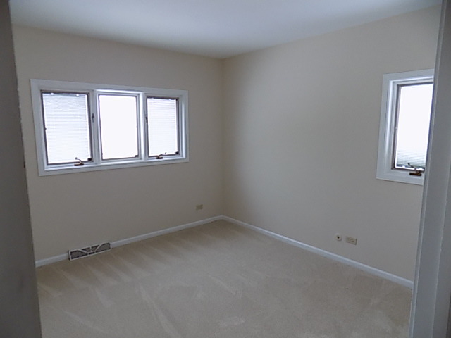 4102 Wren Ln, Rolling Meadows, IL 60008 photo 19