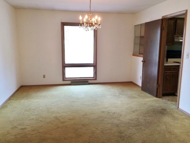 1023 Logan Ave, Belvidere, IL 61008 photo 5