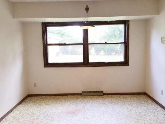 1023 Logan Ave, Belvidere, IL 61008 photo 7