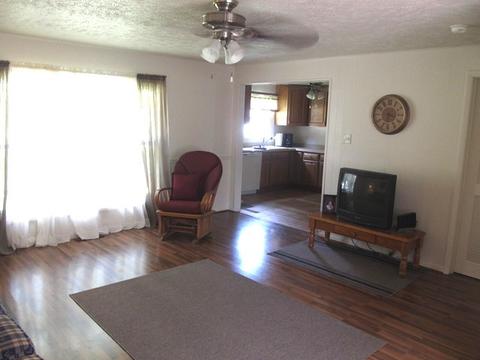 303 W Main St, Gardner, IL 60424 photo 2