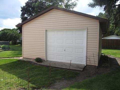303 W Main St, Gardner, IL 60424 photo 15