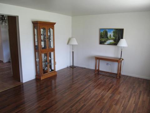 303 W Main St, Gardner, IL 60424 photo 7