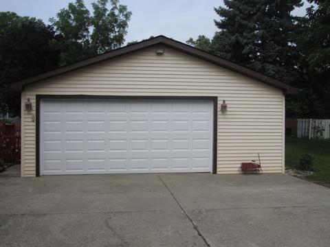 303 W Main St, Gardner, IL 60424 photo 14