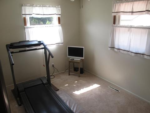 303 W Main St, Gardner, IL 60424 photo 8