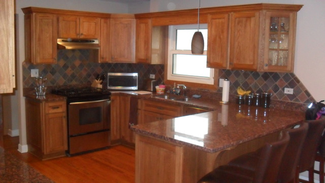 1447 E Lincoln Ave, Des Plaines, IL 60018 photo 4