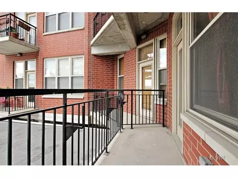 Undisclosed, Chicago, IL 60607 photo 10