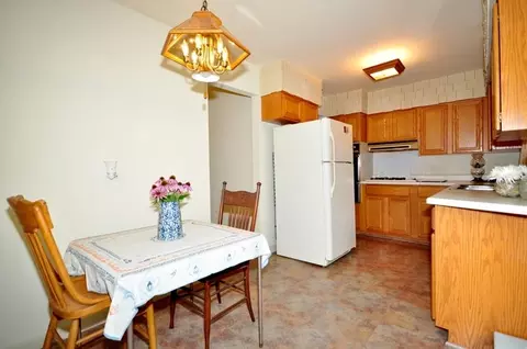 683 W Wrightwood Ave, Addison, IL 60101 photo 8