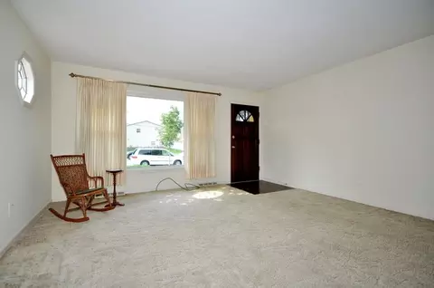 683 W Wrightwood Ave, Addison, IL 60101 photo 5