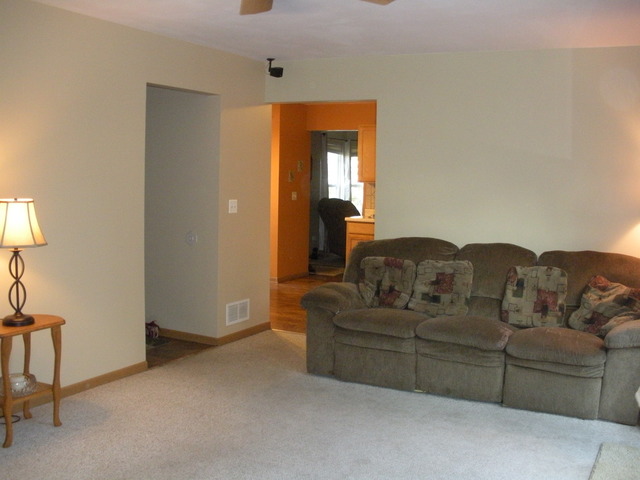 601 Tanglewood Trl, Mchenry, IL 60050 photo 7