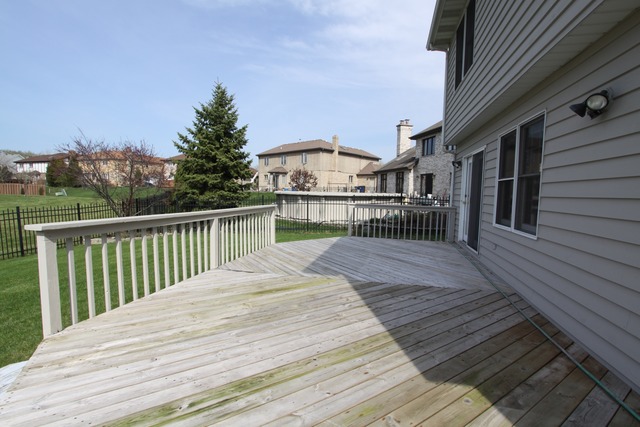 730 E Catalpa St, Addison, IL 60101 photo 23