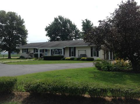 2015 S Gorman Rd, Mazon, IL 60444 photo 2