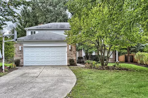 809 Downing St, Northbrook, IL 60062 photo 1