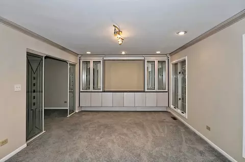 809 Downing St, Northbrook, IL 60062 photo 4