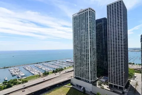 420 E Waterside Dr #2401, Chicago, IL 60601 photo 13