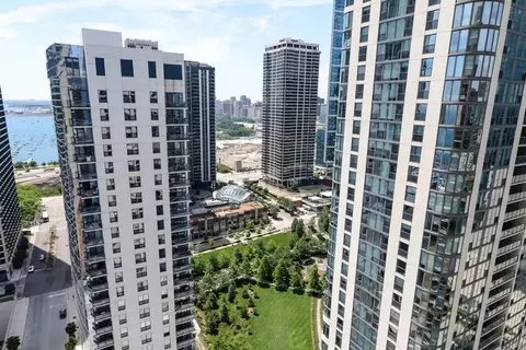 420 E Waterside Dr #2401, Chicago, IL 60601 photo 14