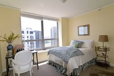 420 E Waterside Dr #2401, Chicago, IL 60601 photo 8